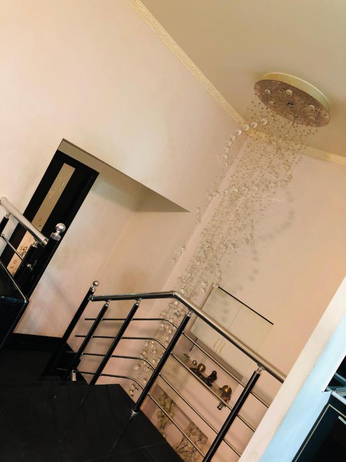 Sev Group Hostel Ереван Екстериор снимка