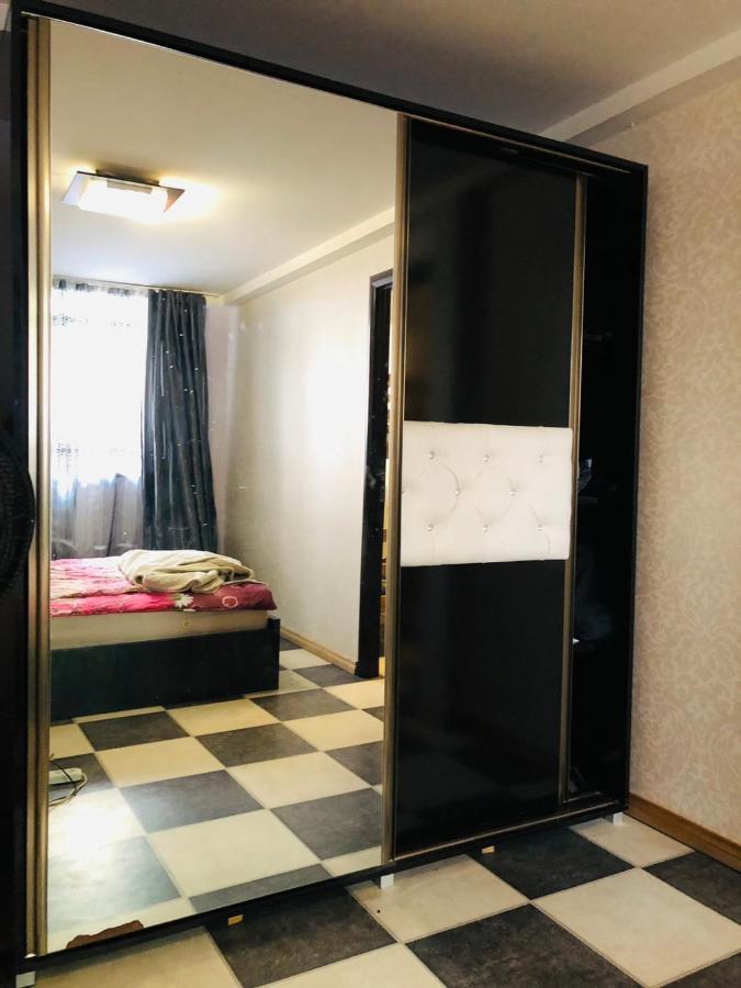Sev Group Hostel Ереван Екстериор снимка