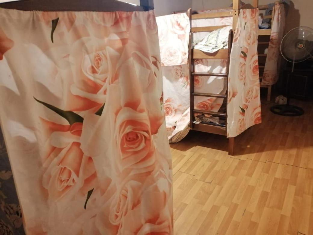Sev Group Hostel Ереван Екстериор снимка