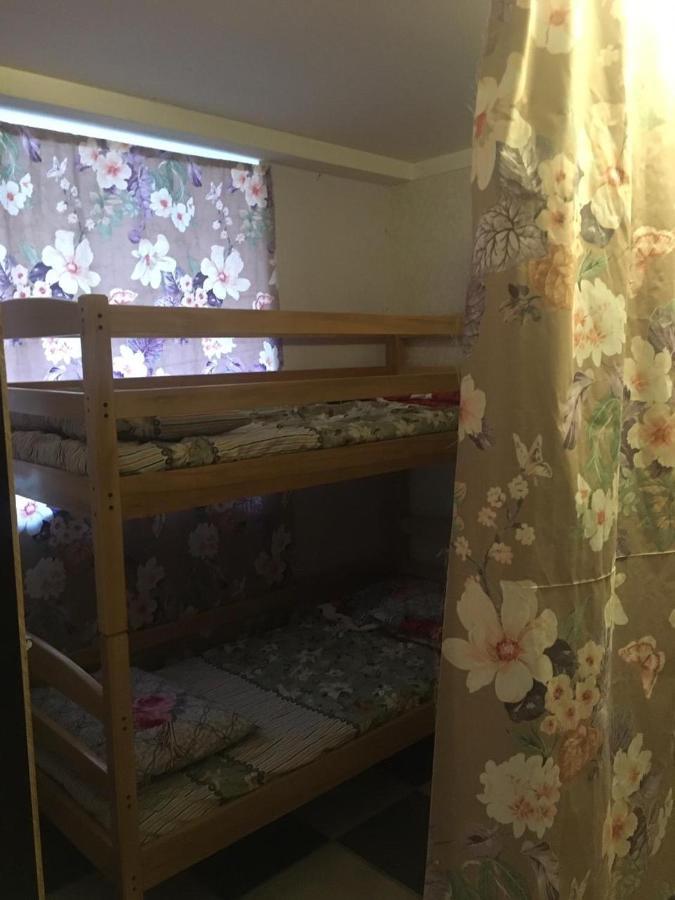 Sev Group Hostel Ереван Екстериор снимка